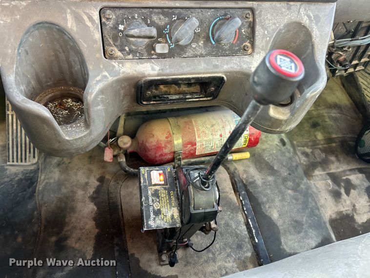 image for item ET3099 2006 Freightliner Business Class M2 dump truck