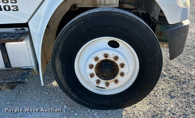 image for item ET3099 2006 Freightliner Business Class M2 dump truck