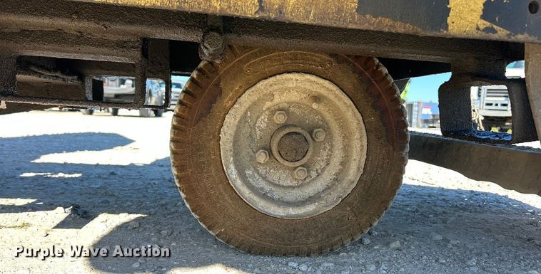 image for item ET3100 Whiteman WBH-16 concrete buggy