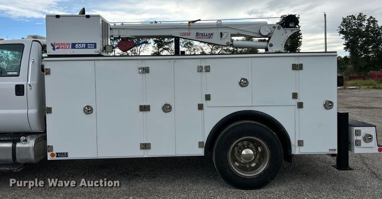 image for item ET3105 2017 Ford F750 Super Duty utility / service truck