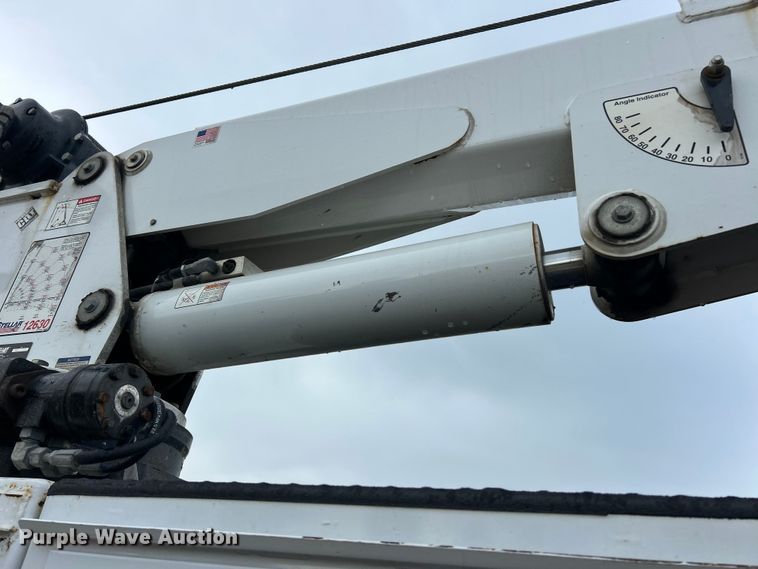 image for item ET3105 2017 Ford F750 Super Duty utility / service truck