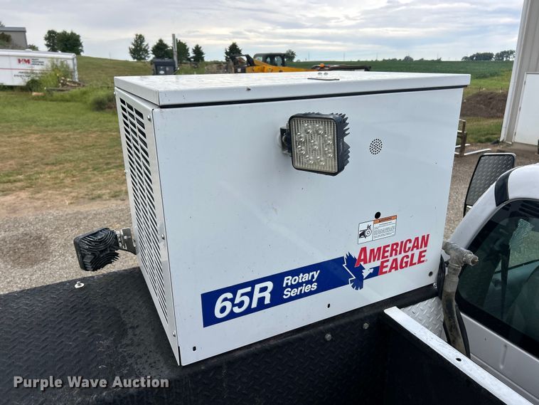 image for item ET3105 2017 Ford F750 Super Duty utility / service truck