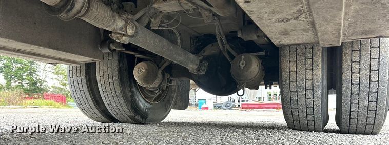 image for item ET3105 2017 Ford F750 Super Duty utility / service truck