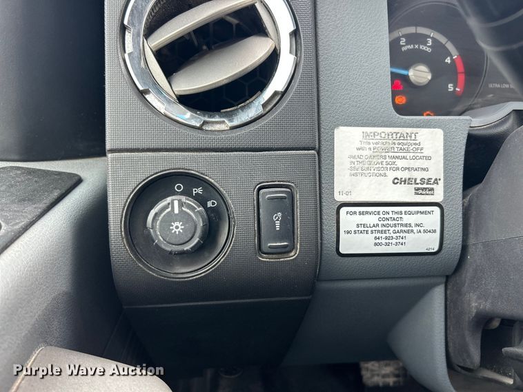 image for item ET3105 2017 Ford F750 Super Duty utility / service truck