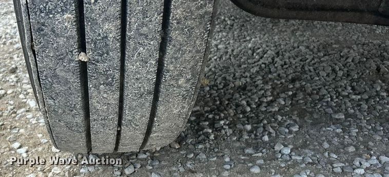 image for item ET3105 2017 Ford F750 Super Duty utility / service truck