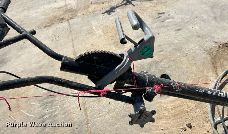 image for item ET3113 Multiquip Whiteman power trowel