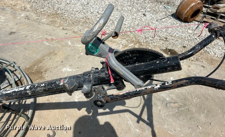 image for item ET3113 Multiquip Whiteman power trowel