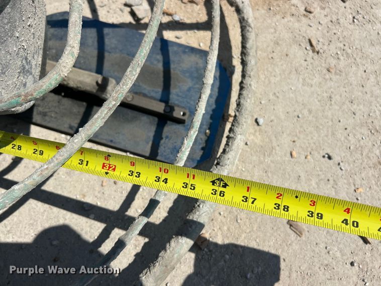 image for item ET3116 Multiquip Whiteman power trowel