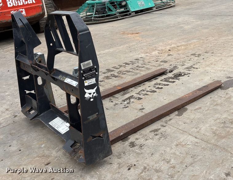 image for item ET4501 Bobcat 48