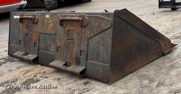 image for item ET4502 Bobcat 72