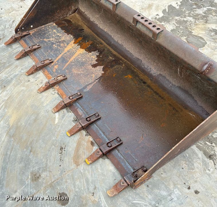 image for item ET4502 Bobcat 72