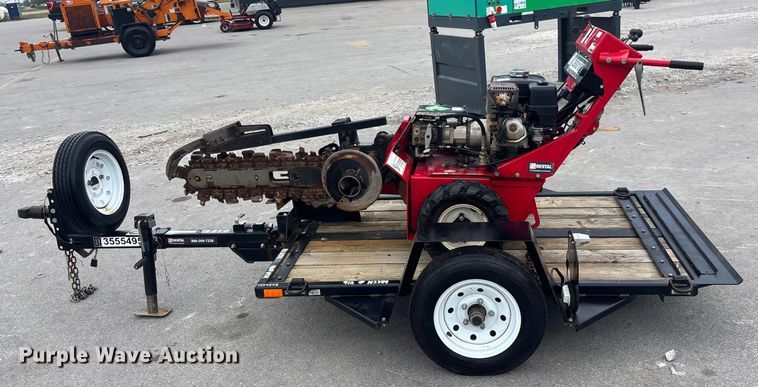 image for item ET4600 2019 Barreto M3349 trencher with trailer