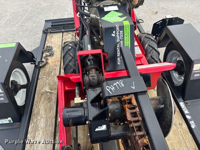 image for item ET4600 2019 Barreto M3349 trencher with trailer