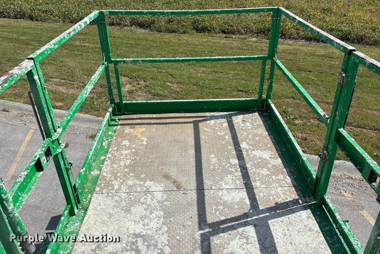 image for item ET4603 2015 Genie GS4390 scissor lift