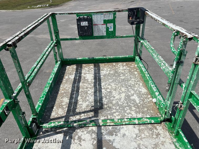 image for item ET4603 2015 Genie GS4390 scissor lift