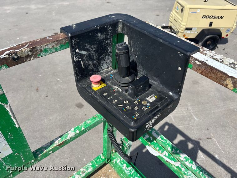 image for item ET4603 2015 Genie GS4390 scissor lift