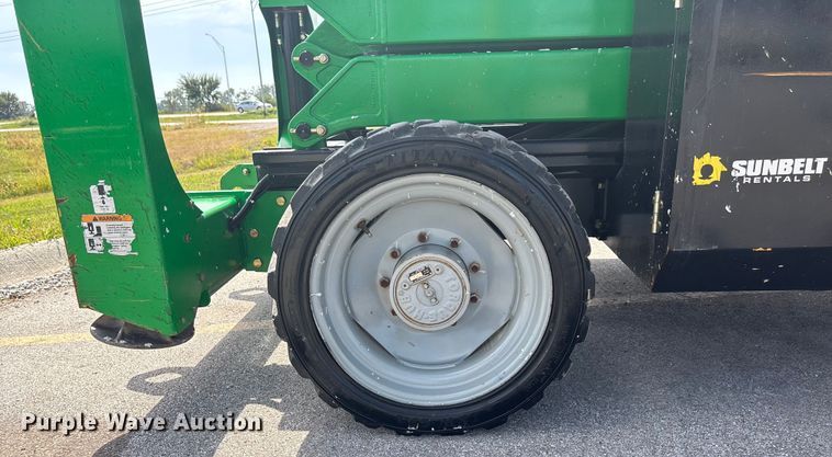 image for item ET4603 2015 Genie GS4390 scissor lift