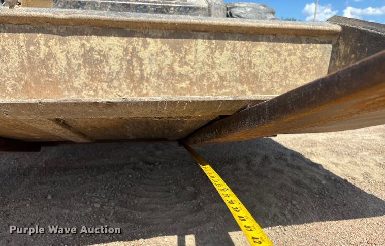 image for item ET8007 1989 New Holland L785 skid steer loader