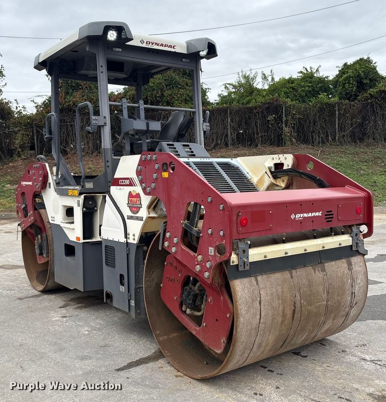 COMPACTADOR 2019 DYNAPAC CC2200