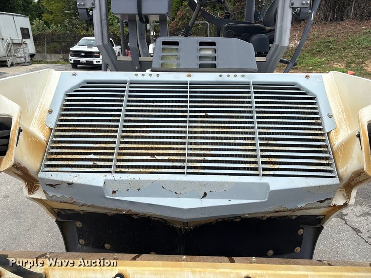 image for item ET8520 2019 Dynapac CC2200 double drum vibratory roller