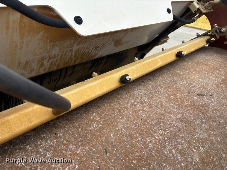 image for item ET8520 2019 Dynapac CC2200 double drum vibratory roller