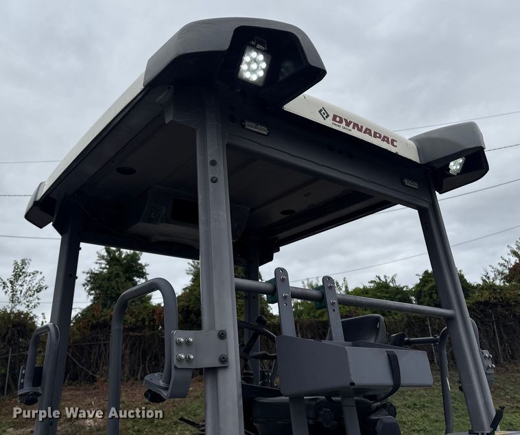 image for item ET8520 2019 Dynapac CC2200 double drum vibratory roller