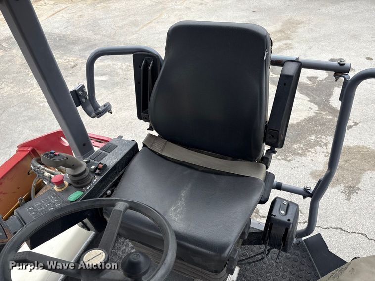 image for item ET8520 2019 Dynapac CC2200 double drum vibratory roller