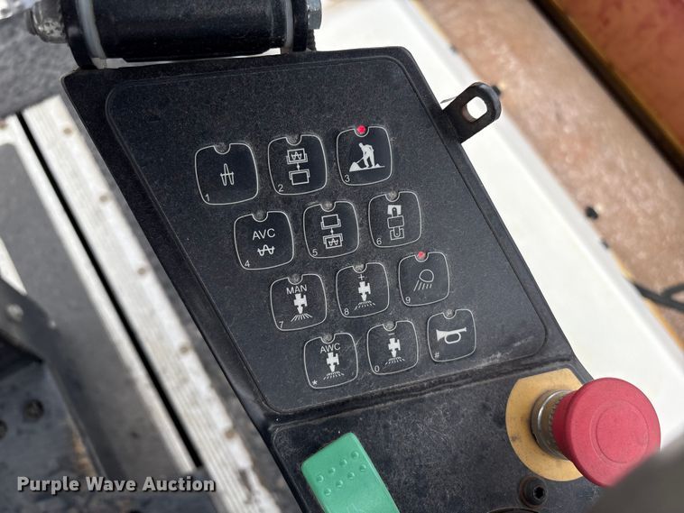 image for item ET8520 2019 Dynapac CC2200 double drum vibratory roller