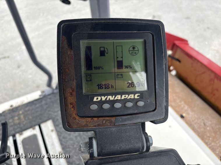 image for item ET8520 2019 Dynapac CC2200 double drum vibratory roller