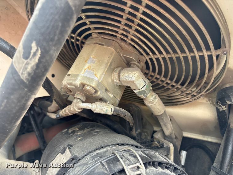 image for item ET8520 2019 Dynapac CC2200 double drum vibratory roller