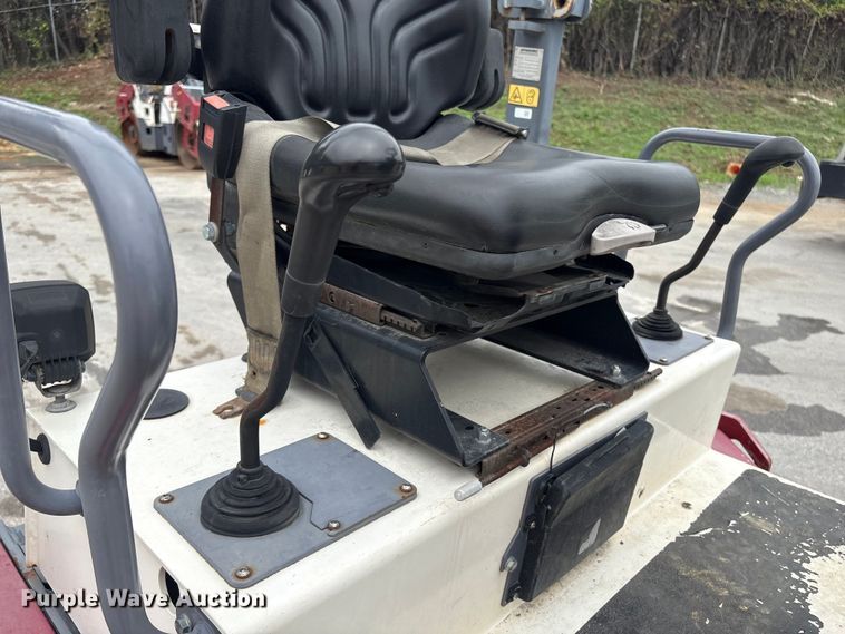 image for item ET8521 2020 Dynapac CC1300 double drum vibratory roller