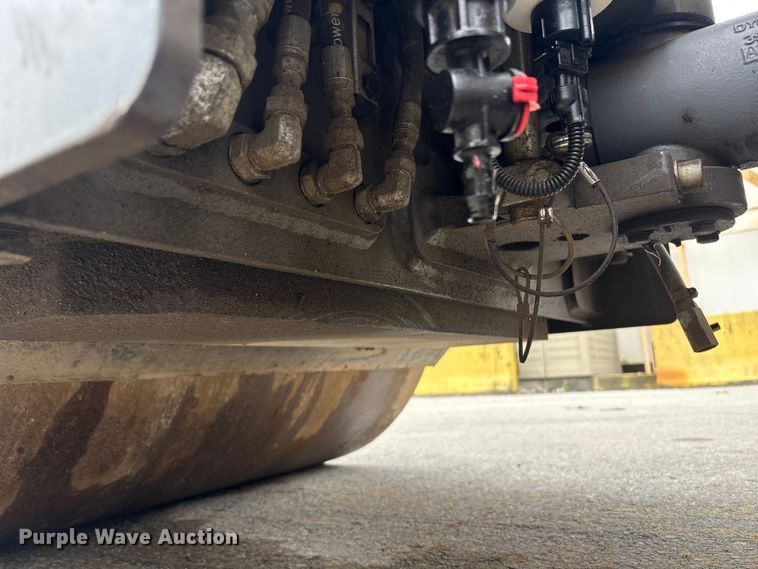 image for item ET8521 2020 Dynapac CC1300 double drum vibratory roller