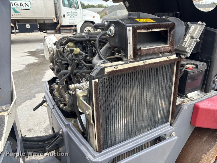 image for item ET8521 2020 Dynapac CC1300 double drum vibratory roller