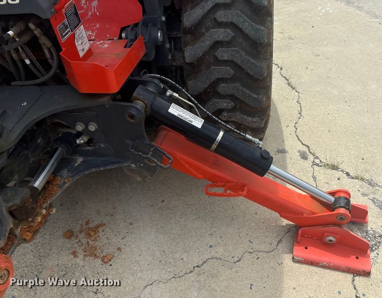 image for item ET8524 2021 Kubota L47 backhoe