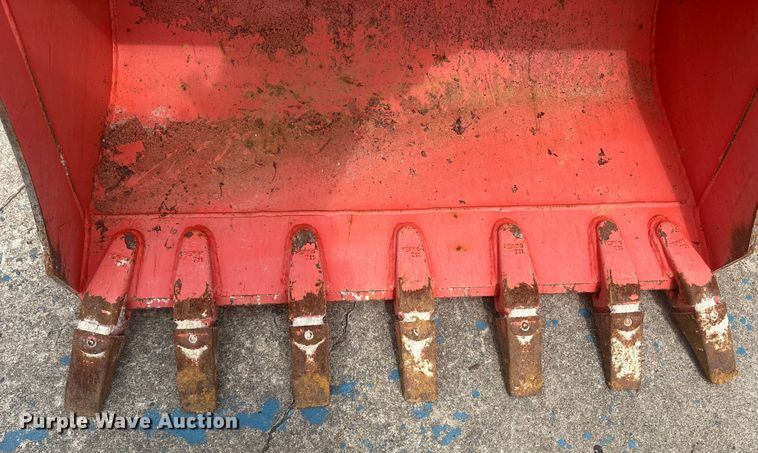 image for item ET8524 2021 Kubota L47 backhoe