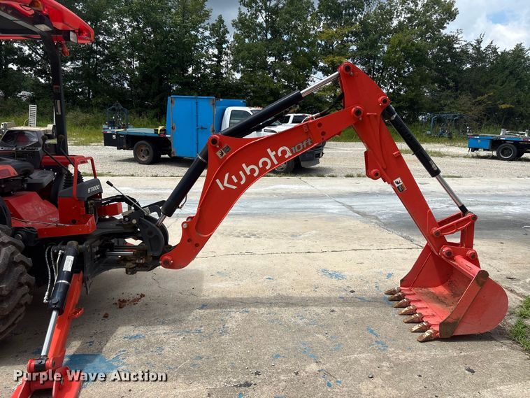 image for item ET8524 2021 Kubota L47 backhoe