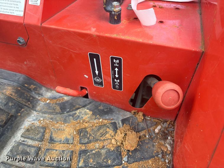 image for item ET8524 2021 Kubota L47 backhoe