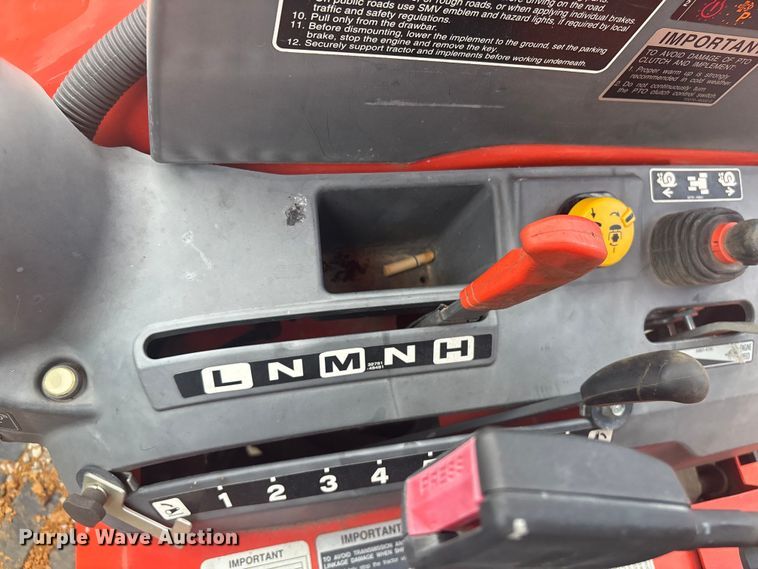 image for item ET8524 2021 Kubota L47 backhoe