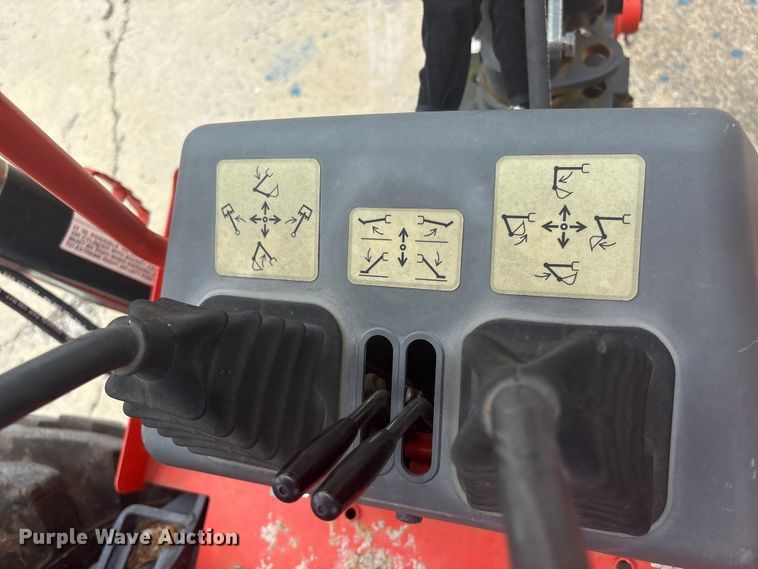 image for item ET8524 2021 Kubota L47 backhoe