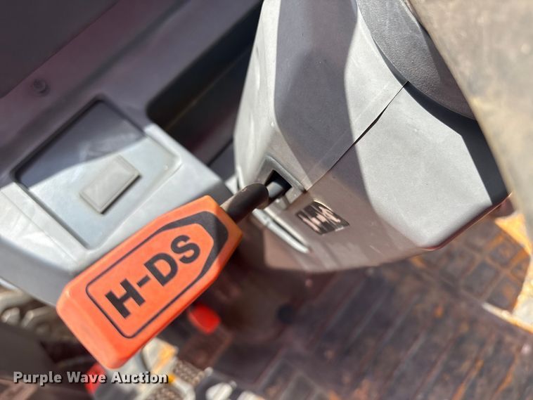 image for item ET8524 2021 Kubota L47 backhoe