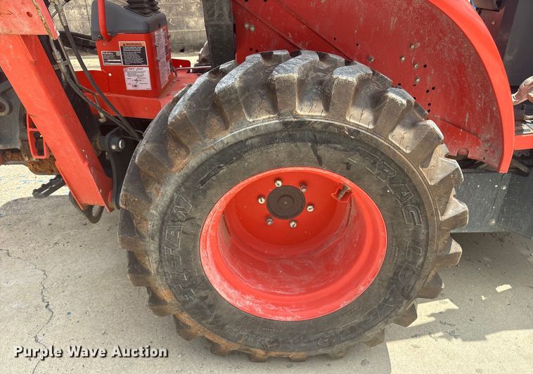 image for item ET8524 2021 Kubota L47 backhoe