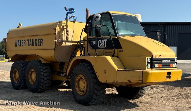 image for item EU0068 2006 Caterpillar 730 water wagon