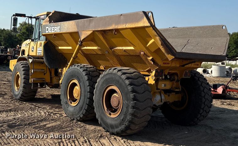 image for item EU0070 2014 John Deere 300D articulated haul truck