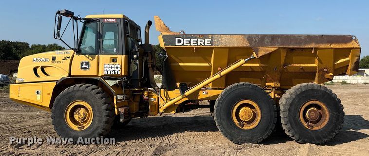 image for item EU0070 2014 John Deere 300D articulated haul truck