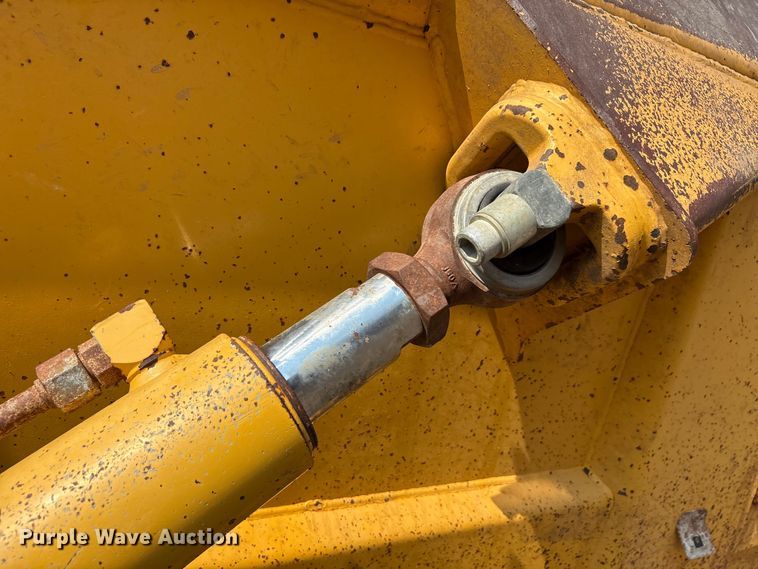 image for item EU0070 2014 John Deere 300D articulated haul truck