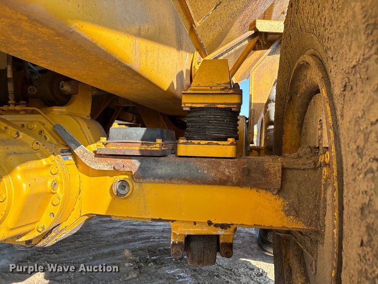 image for item EU0070 2014 John Deere 300D articulated haul truck