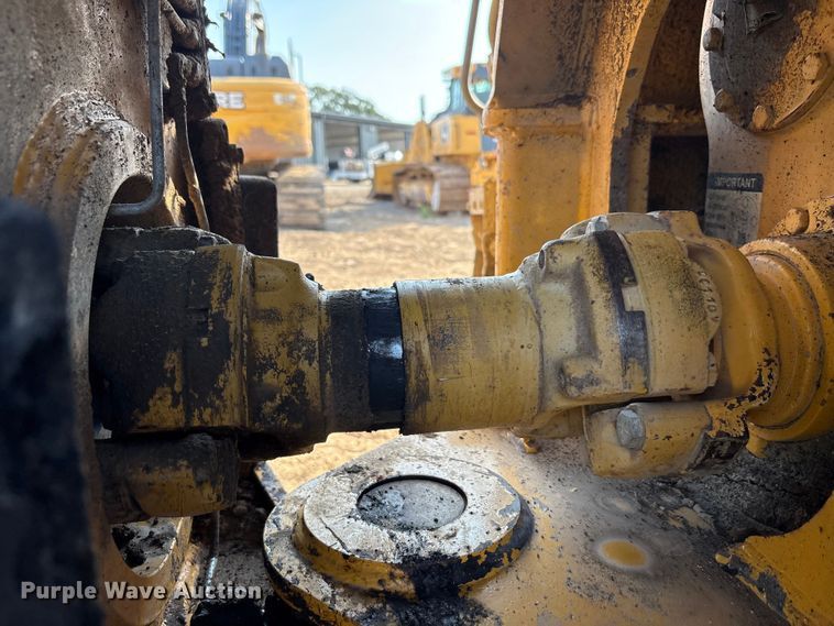 image for item EU0070 2014 John Deere 300D articulated haul truck