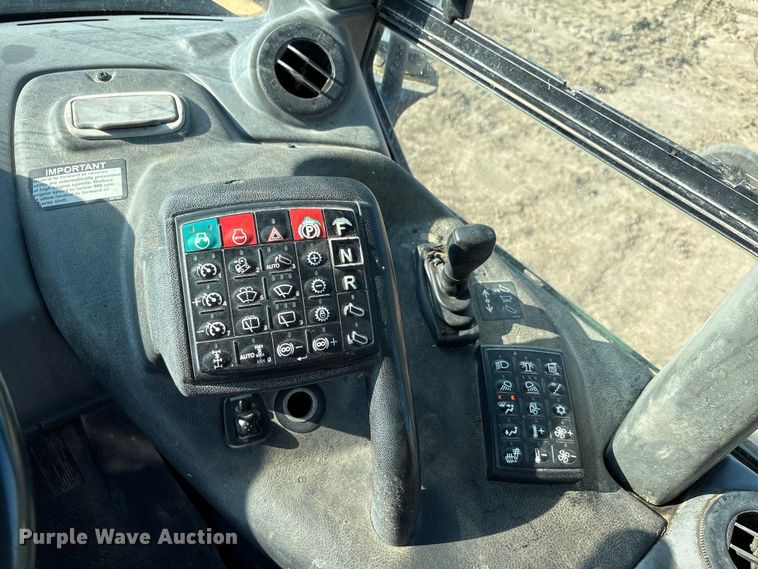 image for item EU0070 2014 John Deere 300D articulated haul truck