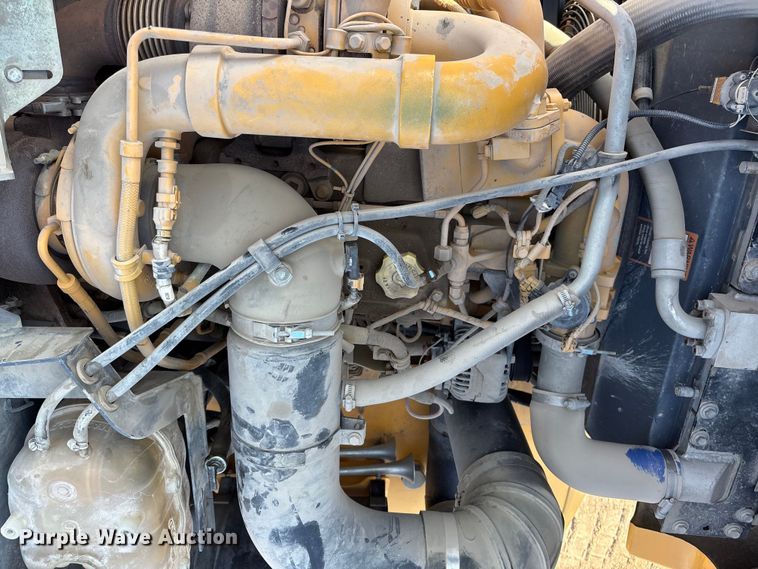 image for item EU0070 2014 John Deere 300D articulated haul truck