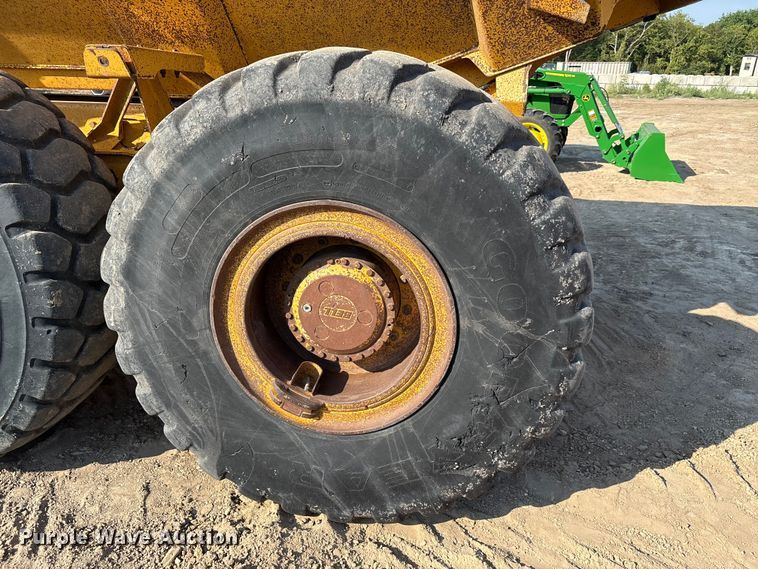 image for item EU0070 2014 John Deere 300D articulated haul truck